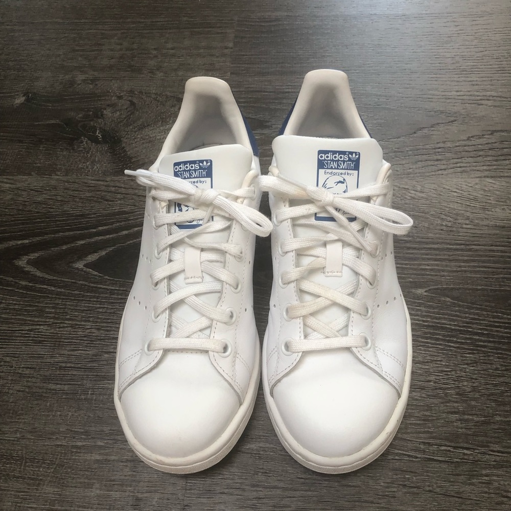 Blue/white Stan Smiths Adidas